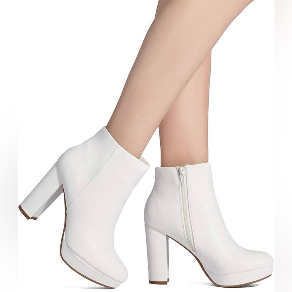 Dream Pairs Stomp Boots